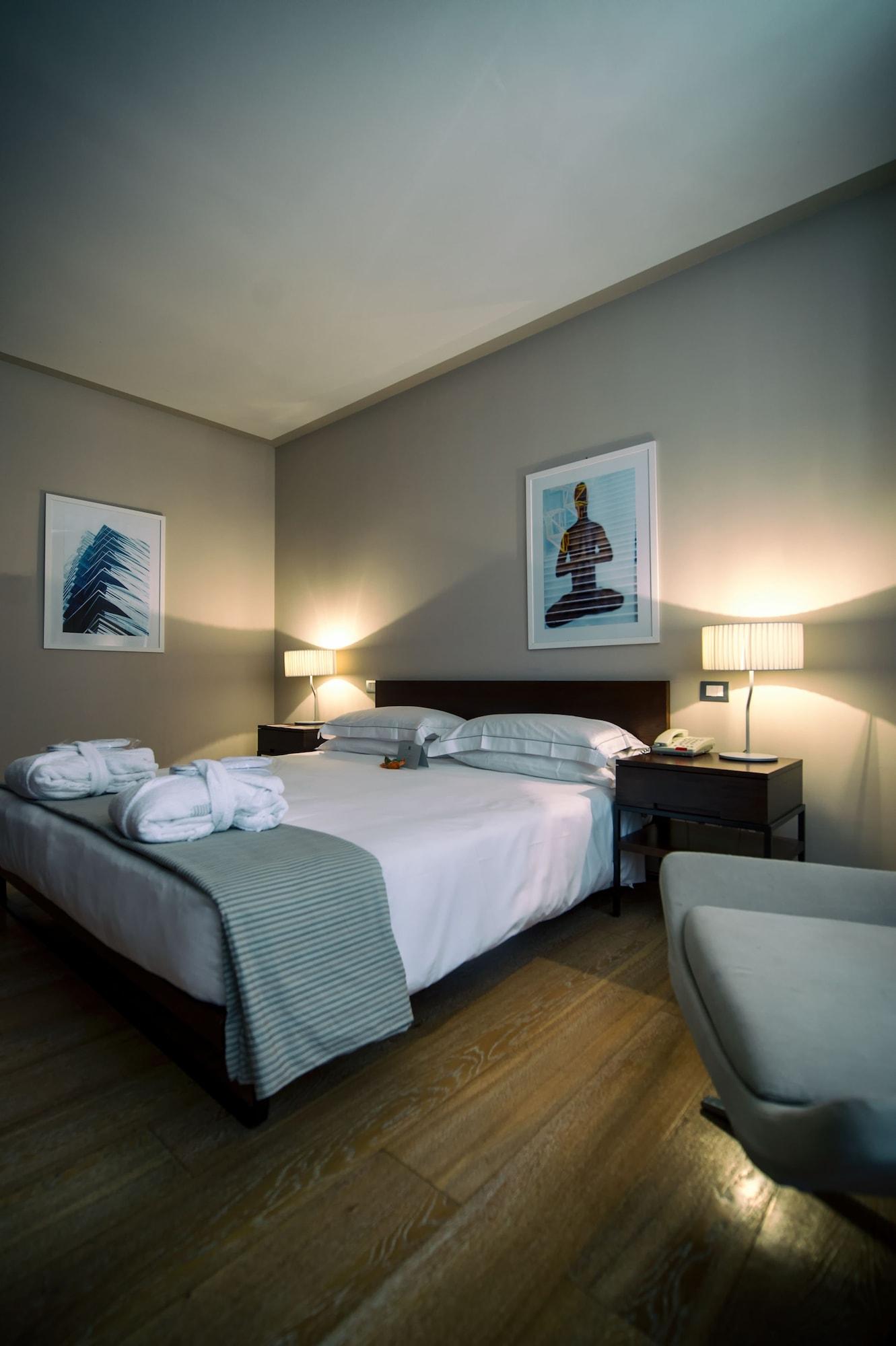 Escalus Luxury Suites Verona Exteriör bild