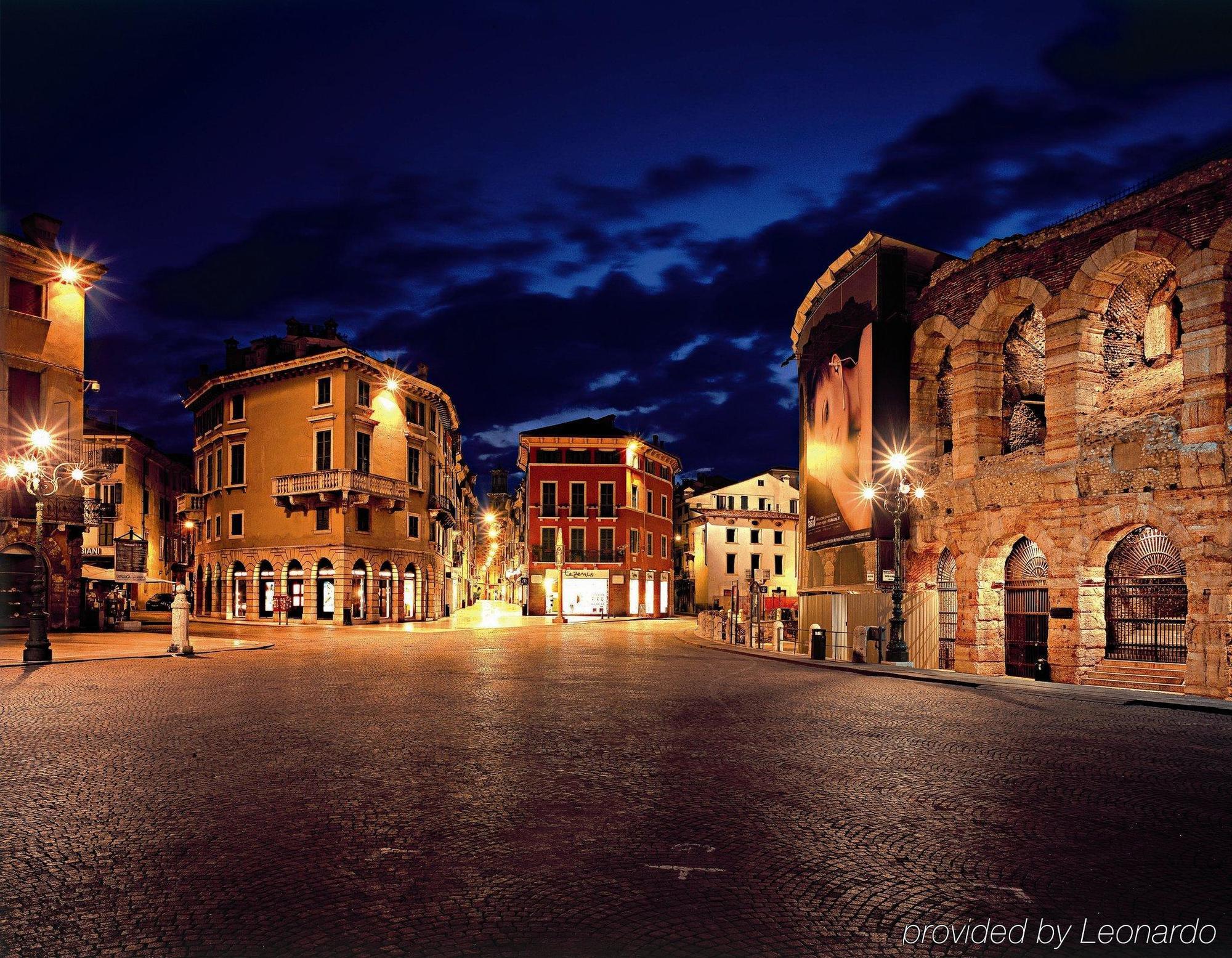 Escalus Luxury Suites Verona Exteriör bild