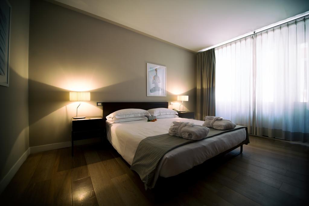 Escalus Luxury Suites Verona Exteriör bild