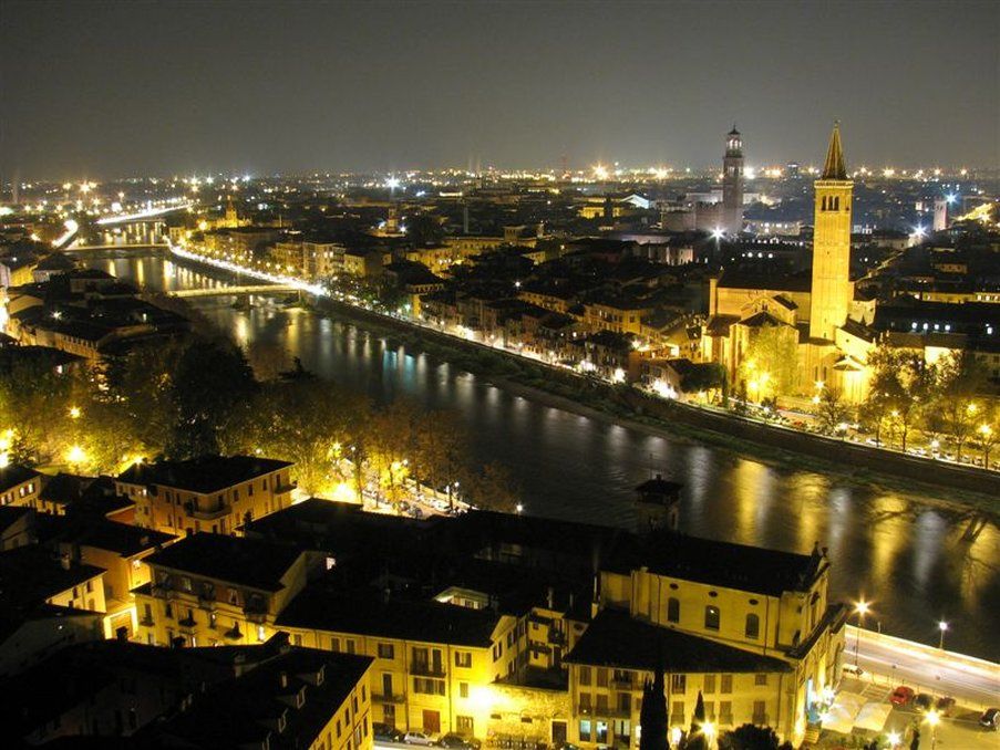 Escalus Luxury Suites Verona Exteriör bild